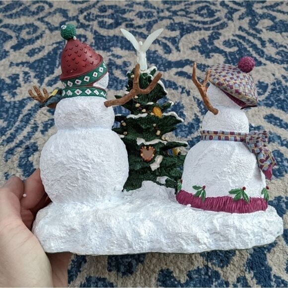 Lenox - Together At Christmas - Frosty Collection Sculptures - Picture 8 of 12